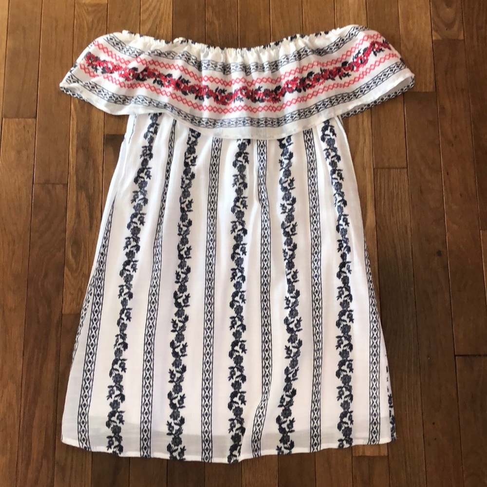 Off the Shoulders summer dress